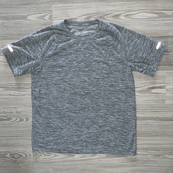 Old Navy Other - ⭐️ Boys Size 12 Old Navy Active Short Sleeve Shirt⭐️